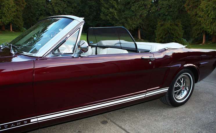 Mustang classic convertible 1965 to 1966 wind deflector by love the drive (1)